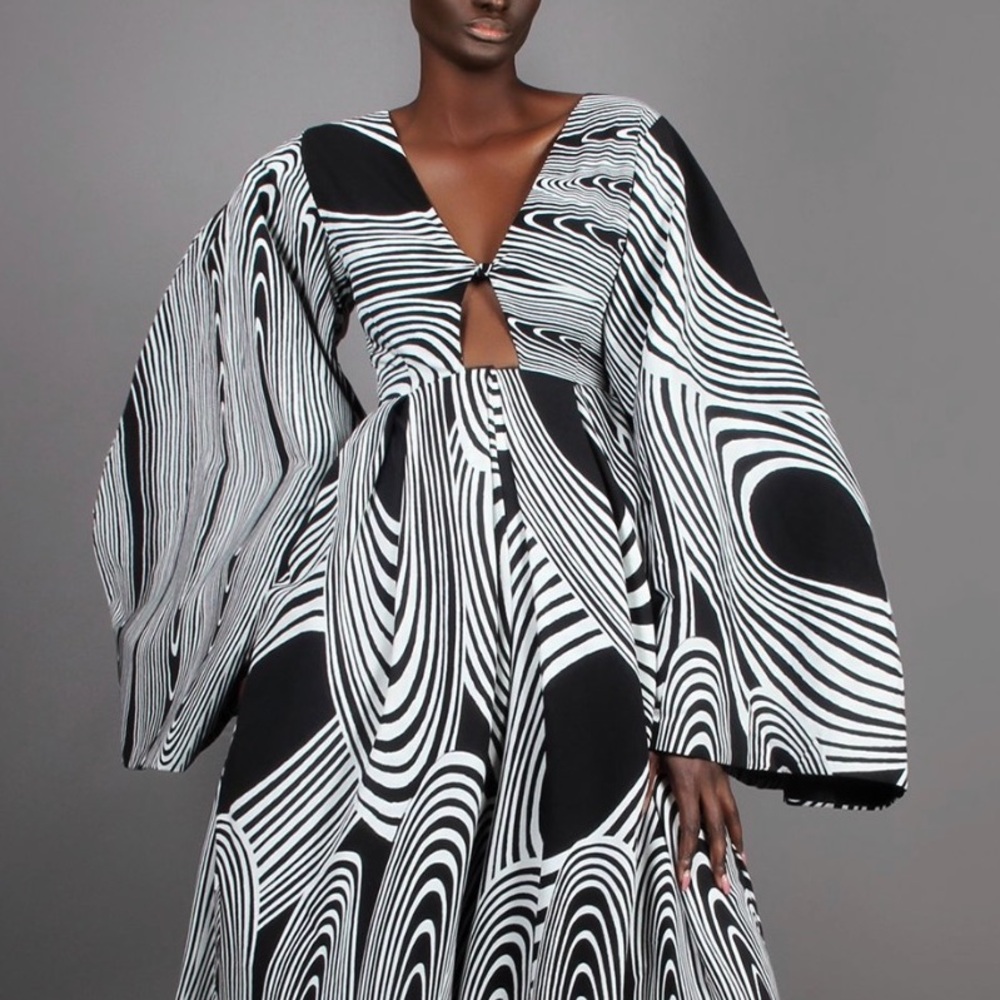 NWT Tongoro jumpsuit black and white sz XXL LIMITED EDITION